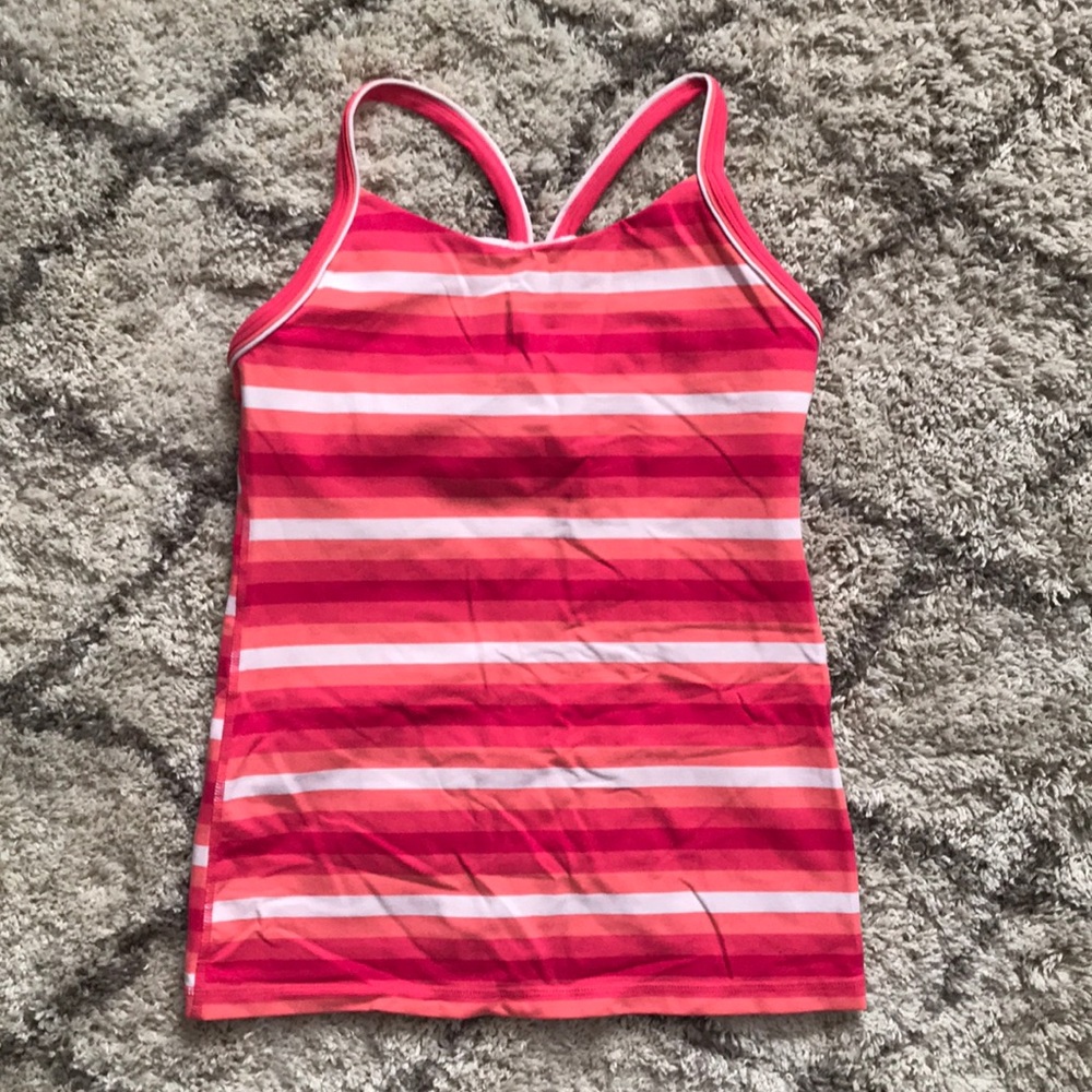 Lululemon tank
